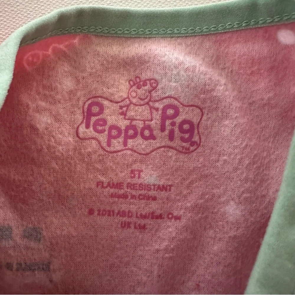 Peppa Pig 5T Toddler Girl Holiday Christmas Nightgown NWT Red George